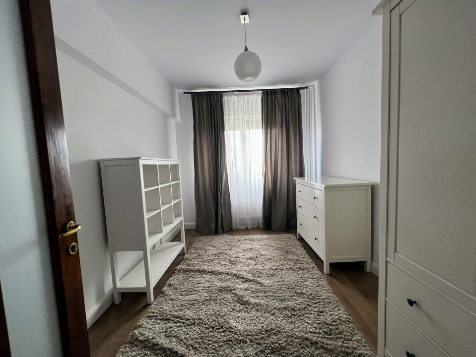 Apartament 3 camere Bulevardul Lacul Tei