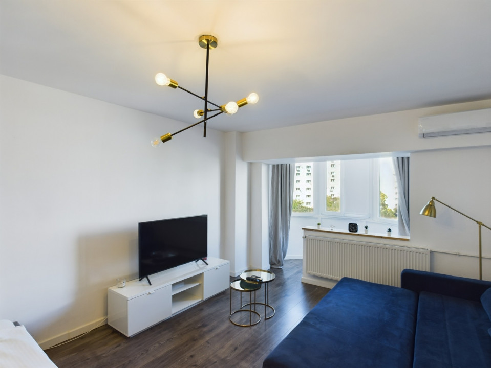 Studio langa Mall Vitan