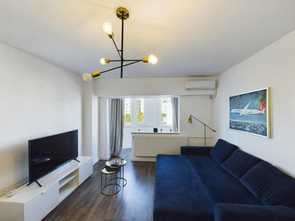 Studio langa Mall Vitan