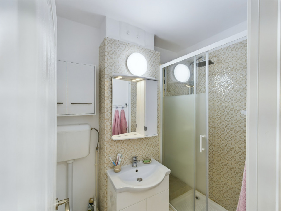 Apartament 2 camere Aleea Fizicienilor