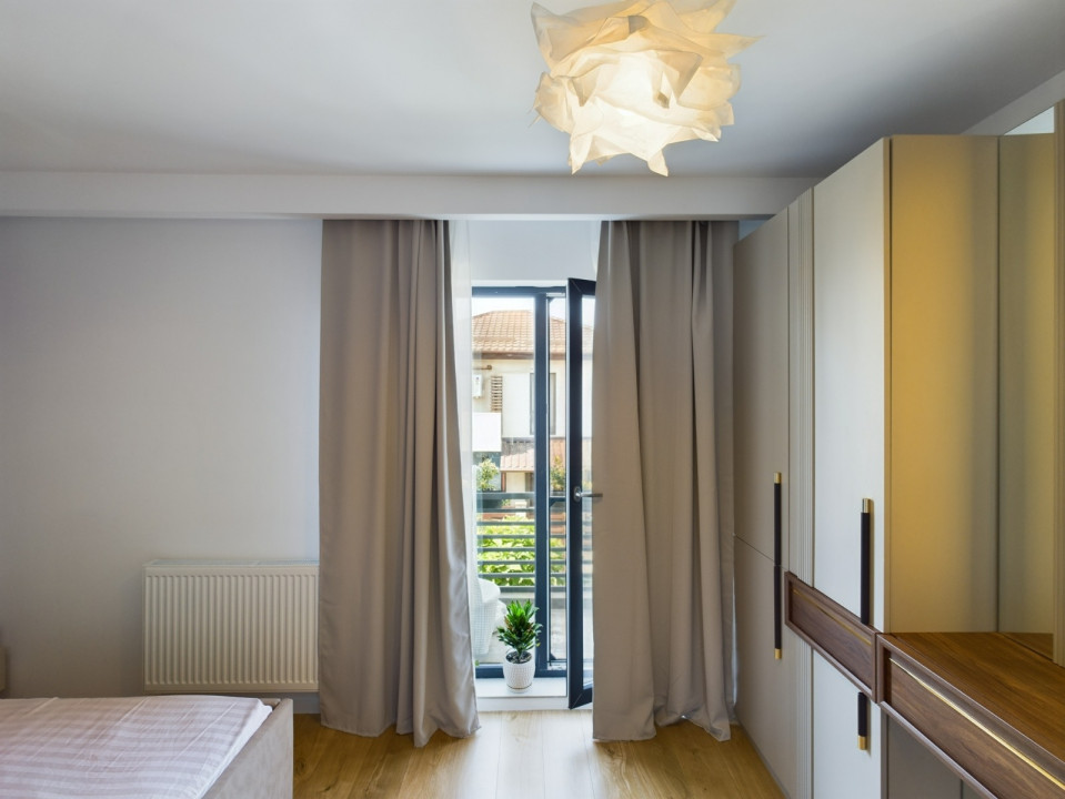 Casa triplex in Otopeni