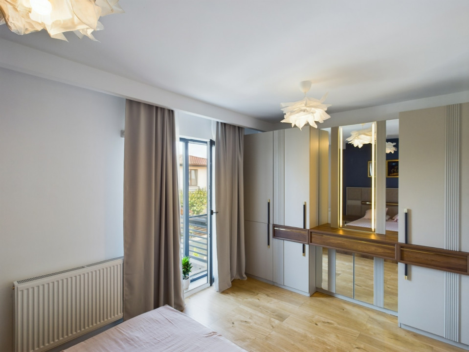 Casa triplex in Otopeni