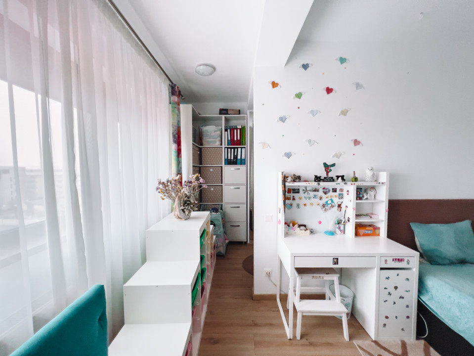 Penthouse 3 camere zona Sisesti 220 mp terasa + loc de parcare subteran