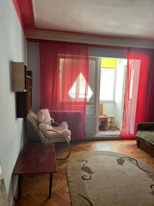 Apartament 2 camere zona Canta