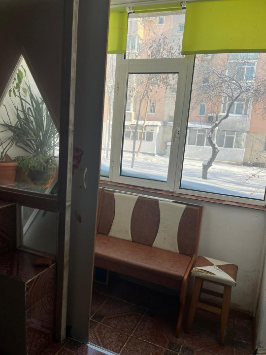 Apartament 2 camere zona Canta