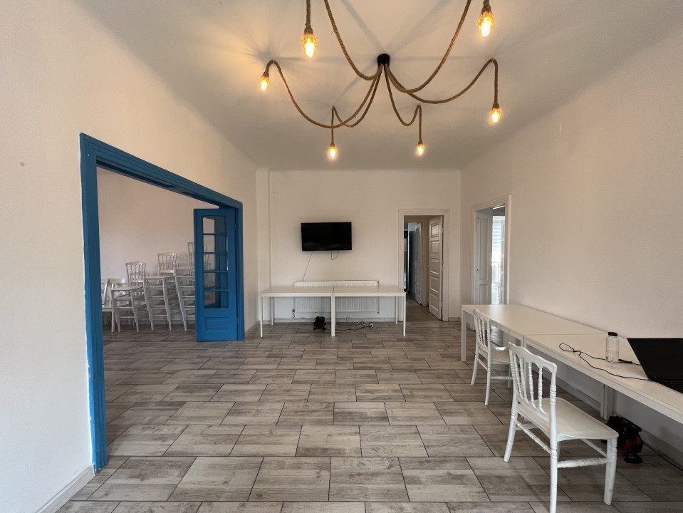 Casa individuala renovata pretabil firma 