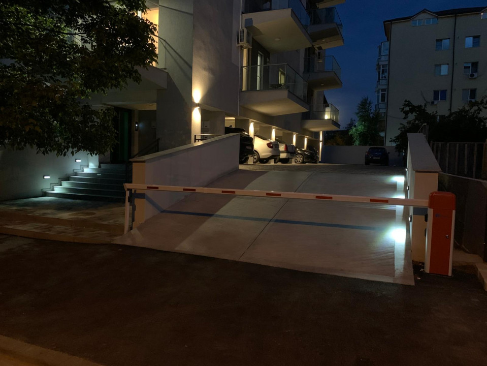 Apartament 3 camere mobilat si utilat, bloc nou, 2 locuri de parcare acoperite