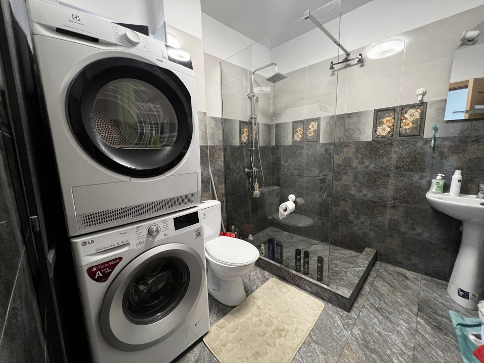 Vila individuala panouri fotovoltaice, toate utilitatile, foisor Dobroesti