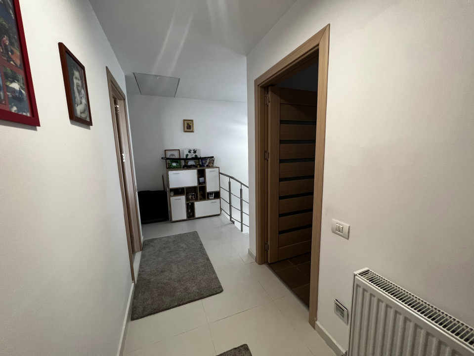 Vila individuala panouri fotovoltaice, toate utilitatile, foisor Dobroesti