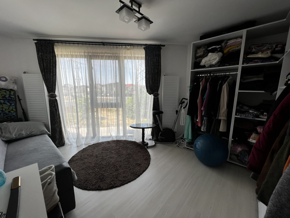 Vila individuala panouri fotovoltaice, toate utilitatile, foisor Dobroesti