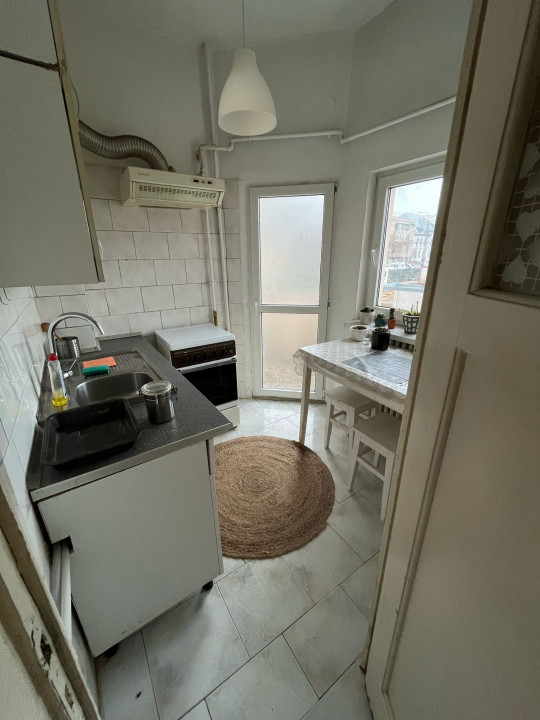 Studio Ferdinand, Foisorul de Foc, centrala proprie, pretabil si pentru birou