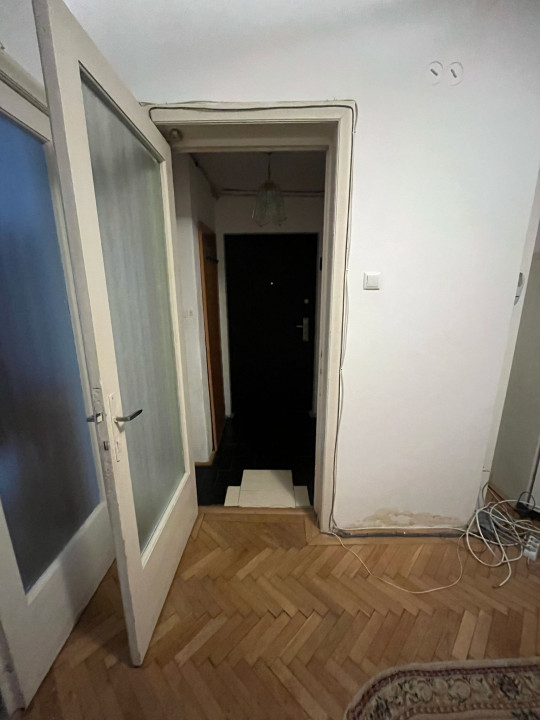 Studio Ferdinand, Foisorul de Foc, centrala proprie, pretabil si pentru birou