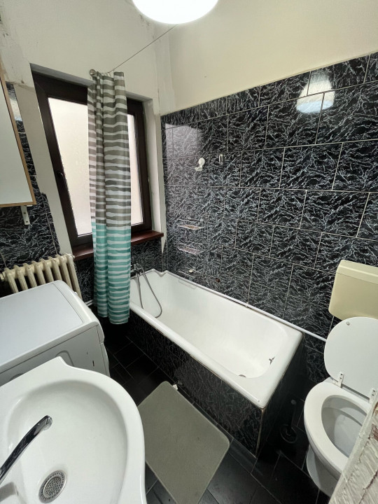 Studio Ferdinand, Foisorul de Foc, centrala proprie, pretabil si pentru birou