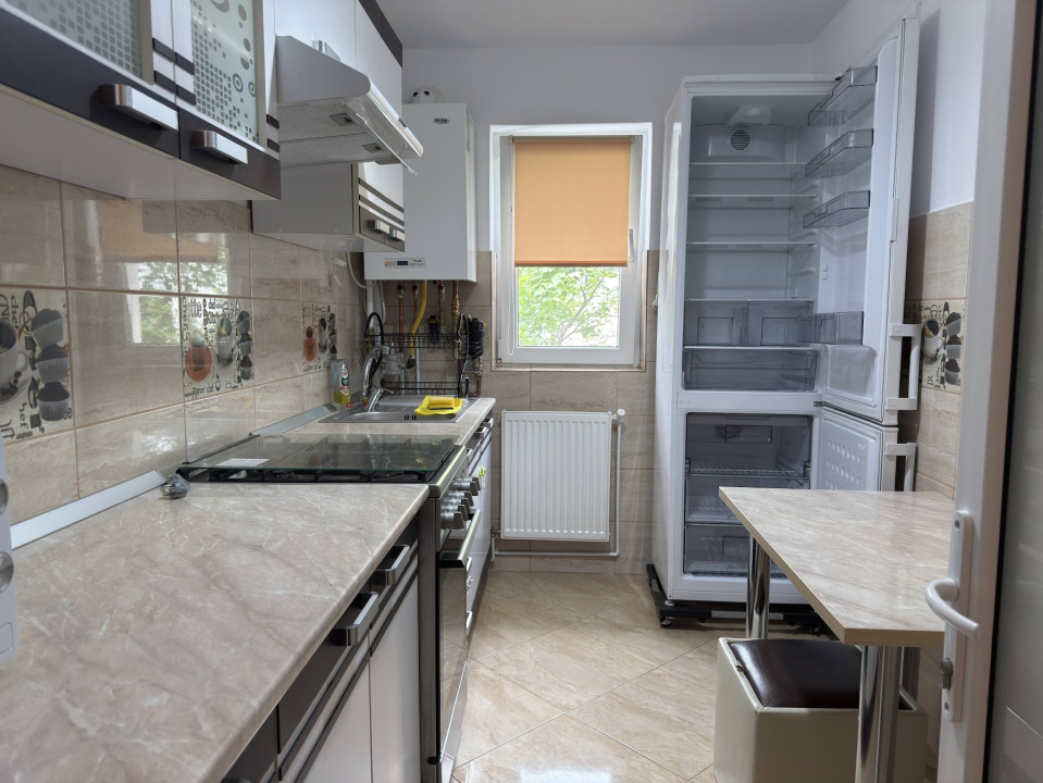 Apartament 2 camere zona Dacia, mobilat si utilat complet. Centrala + AC