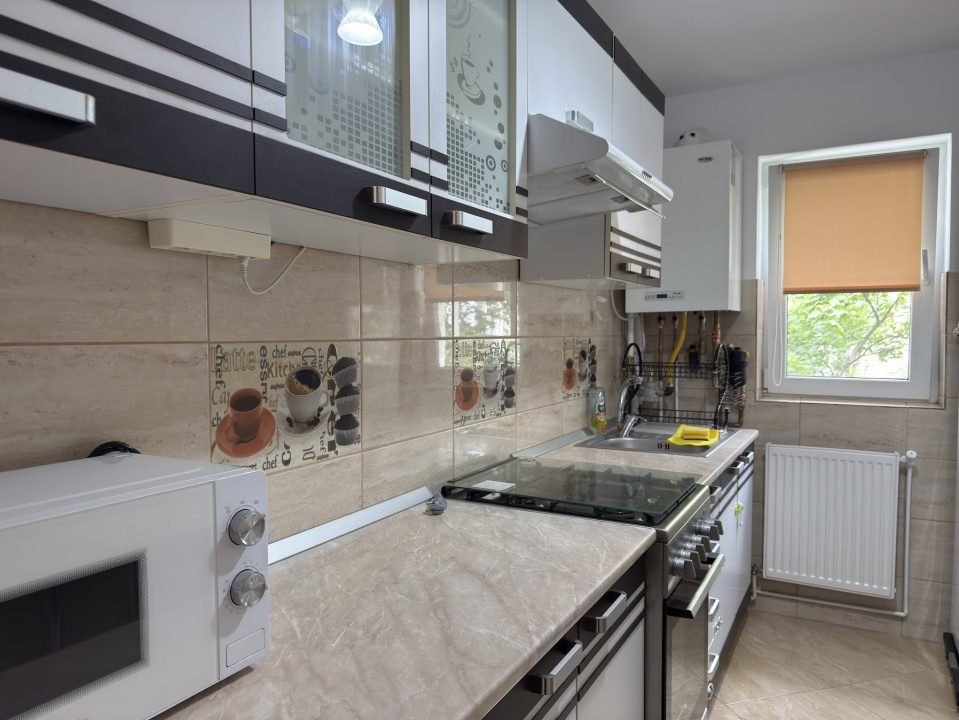 Apartament 2 camere zona Dacia, mobilat si utilat complet. Centrala + AC