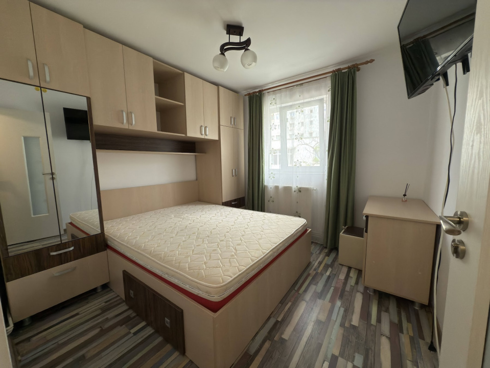 Apartament 2 camere zona Dacia, mobilat si utilat complet. Centrala + AC