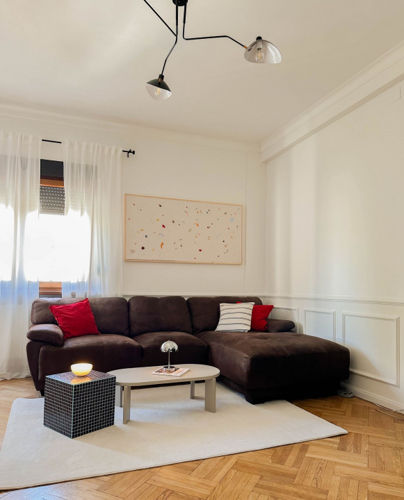 Apartament 3 camere Palatul Parlamentului